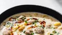 Madzoon ov Kofte (Armenian Yogurt and Meatball Soup) Madzoon ov Kofte (Armenian Yogurt and Meatball Soup)