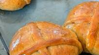 Hot Cross Buns {Updated, Vegan Recipe} Hot Cross Buns {Updated, Vegan Recipe}