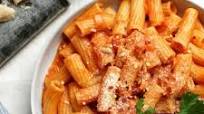 Pasta alla Vodka Sauce Pasta alla Vodka Sauce