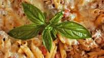 Creamy Tomato and Sausage Penne Pasta Creamy Tomato and Sausage Penne Pasta