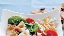 Farfalle with Tomatoes, Onions, and Spinach Farfalle with Tomatoes, Onions, and Spinach