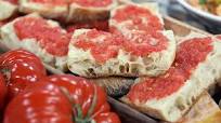 Catalan tomato bread Catalan tomato bread
