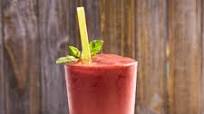 strawberry mojito smoothie strawberry mojito smoothie