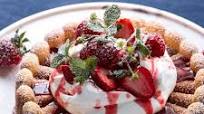 Pound Cake with Strawberries and Whipped Cream Pound Cake with Strawberries and Whipped Cream