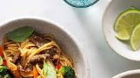 Thai Stir-Fried Noodles With Beef Thai Stir-Fried Noodles With Beef