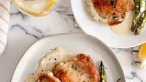 Creamy Pork Chops with Asparagus Recipe Creamy Pork Chops with Asparagus Recipe