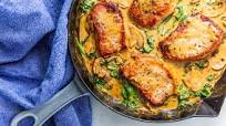 Keto Pork Chops with Garlicky Cream Sauce Keto Pork Chops with Garlicky Cream Sauce