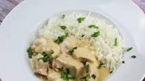 Chicken and Rice Casserole (with Campbell's condensed cream of chicken soup) Chicken and Rice Casserole (with Campbell's condensed cream of chicken soup)