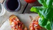 Bruschetta - italienische Antipasti Bruschetta - italienische Antipasti