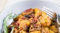 VEGAN GYUVECH (BULGARIAN CLAY POT) VEGAN GYUVECH (BULGARIAN CLAY POT)