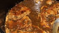 Dawnie’s Smothered Pork Chops & Gravy Dawnie’s Smothered Pork Chops & Gravy