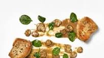 Smothered Spinach Pork Chops Smothered Spinach Pork Chops