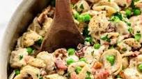 Creamy Chicken Bacon Pasta with Peas Creamy Chicken Bacon Pasta with Peas