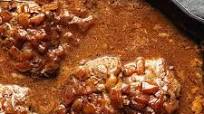Cube Steak Recipe with Gravy (Crockpot or Stove Top) Cube Steak Recipe with Gravy (Crockpot or Stove Top)