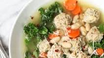Skinny Slow Cooker Kale and Turkey Meatball Soup Skinny Slow Cooker Kale and Turkey Meatball Soup