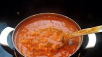 How to make baked beans indian curry! (tarka beans) How to make baked beans indian curry! (tarka beans)