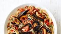 Spaghetti With Mussels and Bacon Spaghetti With Mussels and Bacon
