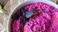 Hot Pink Beetroot Hummus {Vegan} Hot Pink Beetroot Hummus {Vegan}