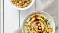 CREAMY AND DELICIOUS HUMMUS CREAMY AND DELICIOUS HUMMUS