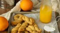 Greek Easter Orange Cookies - Koulourakia Portokaliou Greek Easter Orange Cookies - Koulourakia Portokaliou