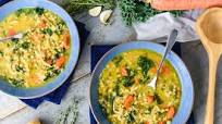 Immunity Boosting Bone Broth Chicken Soup with Turmeric and Kale Immunity Boosting Bone Broth Chicken Soup with Turmeric and Kale