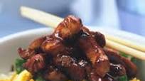Pork stir-fry with plum sauce Pork stir-fry with plum sauce