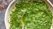 Classic Italian Basil Pesto (Pesto alla Genovese) Classic Italian Basil Pesto (Pesto alla Genovese)