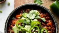 Hearty Slow Cooker Vegan Chili (with lentils) Hearty Slow Cooker Vegan Chili (with lentils)