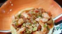 Tostadas de ceviche de pescado y camarón Tostadas de ceviche de pescado y camarón