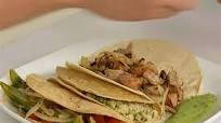 Receta de Tacos de pato confitado, ensalada de nopales y jaiba con chile serrano Receta de Tacos de pato confitado, ensalada de nopales y jaiba con chile serrano