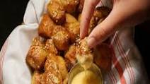 Soft Pretzel Bites Soft Pretzel Bites