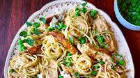 Chicken Spaghetti Alfredo with Peas Chicken Spaghetti Alfredo with Peas