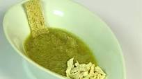 Receta de Sopa de cebolla y pollo con croutones de pan integral Receta de Sopa de cebolla y pollo con croutones de pan integral