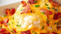 The Pioneer Woman’s Twice Baked Potato Casserole The Pioneer Woman’s Twice Baked Potato Casserole