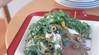Roast beef salad with green olives and horseradish cream Roast beef salad with green olives and horseradish cream