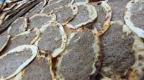 Syrian Meat Pies – Sfeeha – صفيحة لحمة Syrian Meat Pies – Sfeeha – صفيحة لحمة