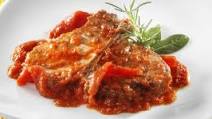 Farmer style pork chops with Mutti finely chopped tomatoes Farmer style pork chops with Mutti finely chopped tomatoes