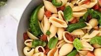 Bruschetta Pasta Salad (Vegan, GF) Bruschetta Pasta Salad (Vegan, GF)