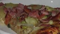 Maui Zaui Pizza With Polynesian Sauce Maui Zaui Pizza With Polynesian Sauce