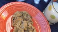 Mean Chef's Oatmeal Pecan Chocolate Chunk Cookies Mean Chef's Oatmeal Pecan Chocolate Chunk Cookies