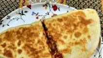 Homemade pizza pocket (without yeast) Homemade pizza pocket (without yeast)