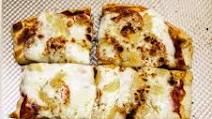 The Guide to the Best Buffalo Chicken Pizza The Guide to the Best Buffalo Chicken Pizza