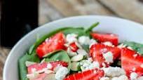 Strawberry Spinach Salad with Goat Cheese Strawberry Spinach Salad with Goat Cheese