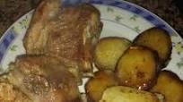 Pechito de cerdo a la barbacoa y cerveza Pechito de cerdo a la barbacoa y cerveza