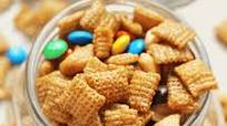 Sweet & Salty Cashew Chex Mix Sweet & Salty Cashew Chex Mix