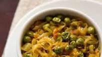 cabbage matar cabbage matar
