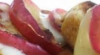 Roasted Apple and Brie Bruschetta Roasted Apple and Brie Bruschetta