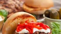 Grilled Beef and Turkey Burgers With Basil Grilled Beef and Turkey Burgers With Basil