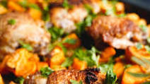 Lemon Chicken Thighs (Whole30, Gluten-Free, Dairy-Free) Lemon Chicken Thighs (Whole30, Gluten-Free, Dairy-Free)