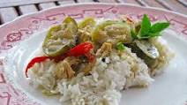 Slow Cooker Thai Chicken and Vegetable Curry Slow Cooker Thai Chicken and Vegetable Curry